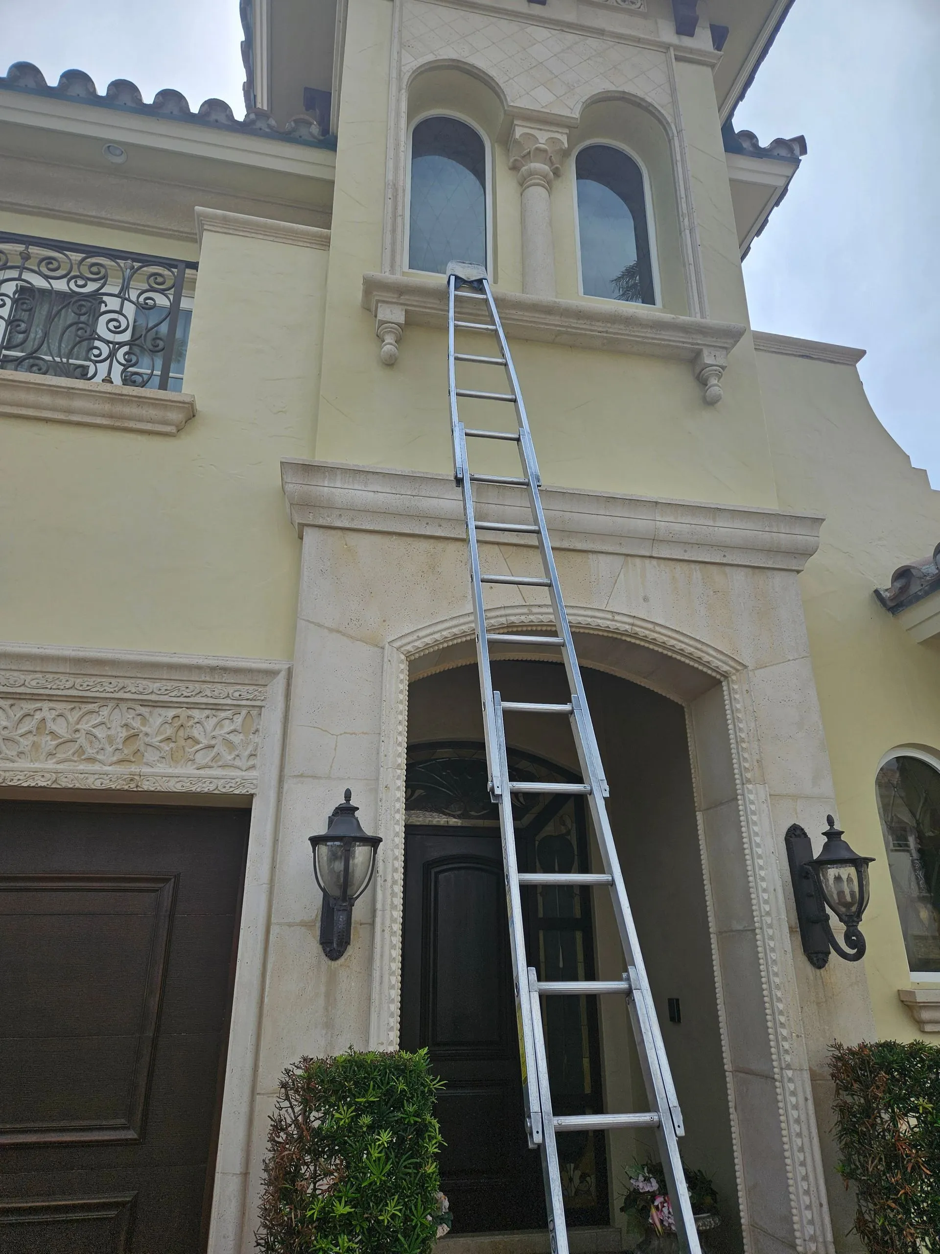 Window washing in Plantation
